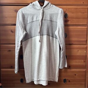 Maurice’s Thinner Sweatshirt Small